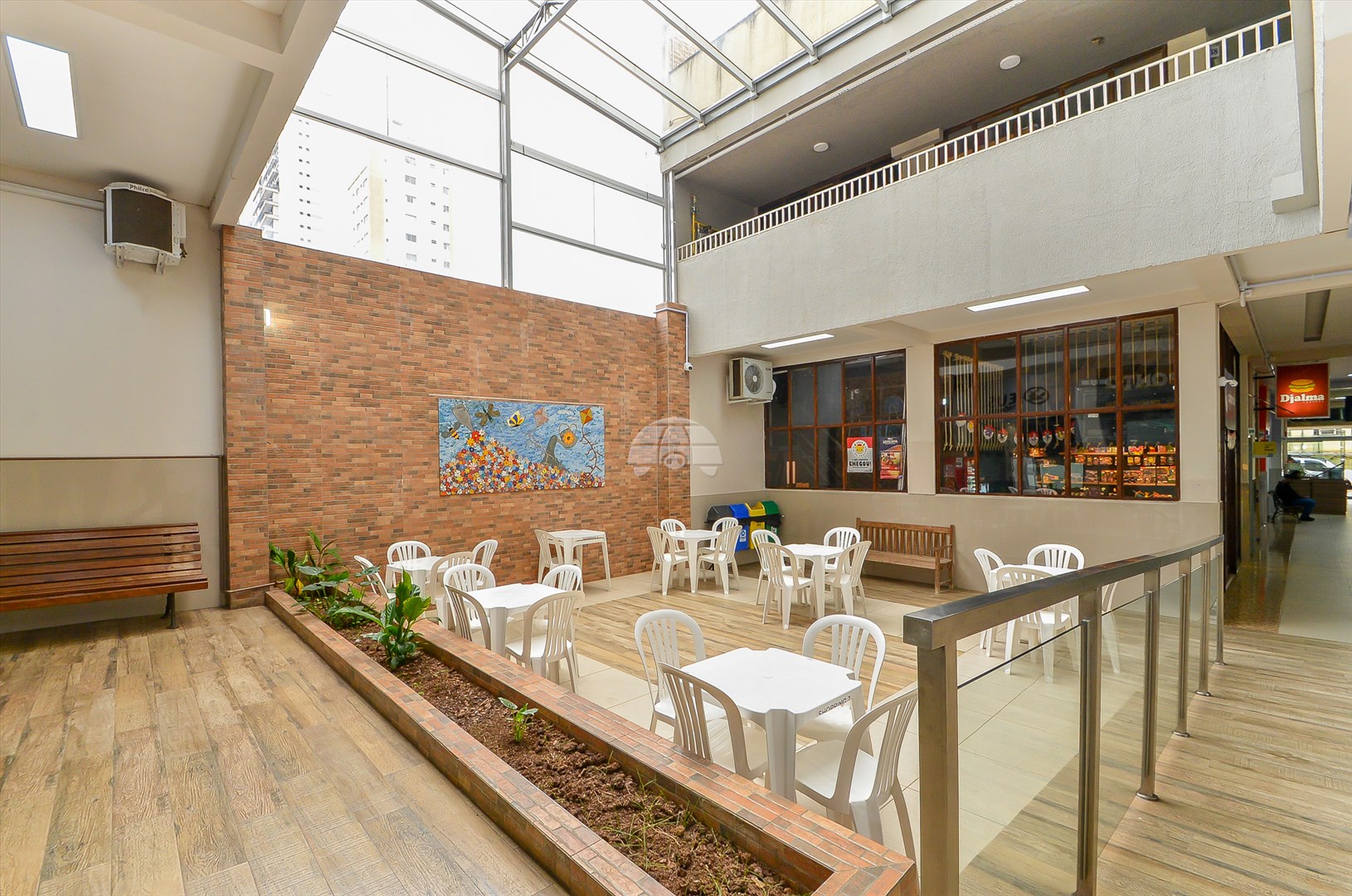 Apartamento à venda em Centro, Curitiba — TESTE 12342