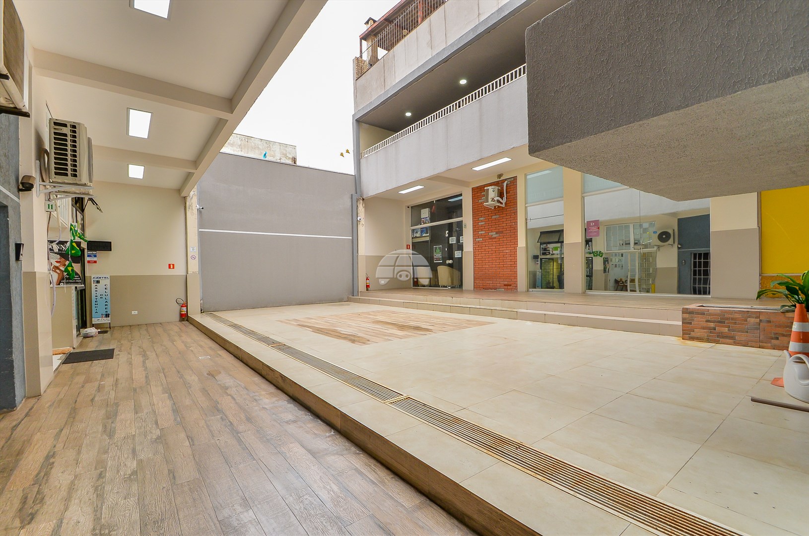 Apartamento à venda em Centro, Curitiba — TESTE 12342