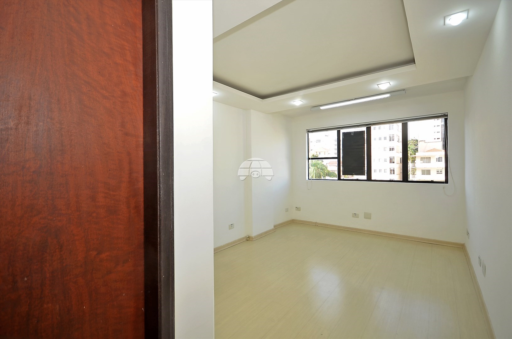 Sala/Conjunto Comercial para alugar em Centro, Curitiba — Portal Chave Fácil