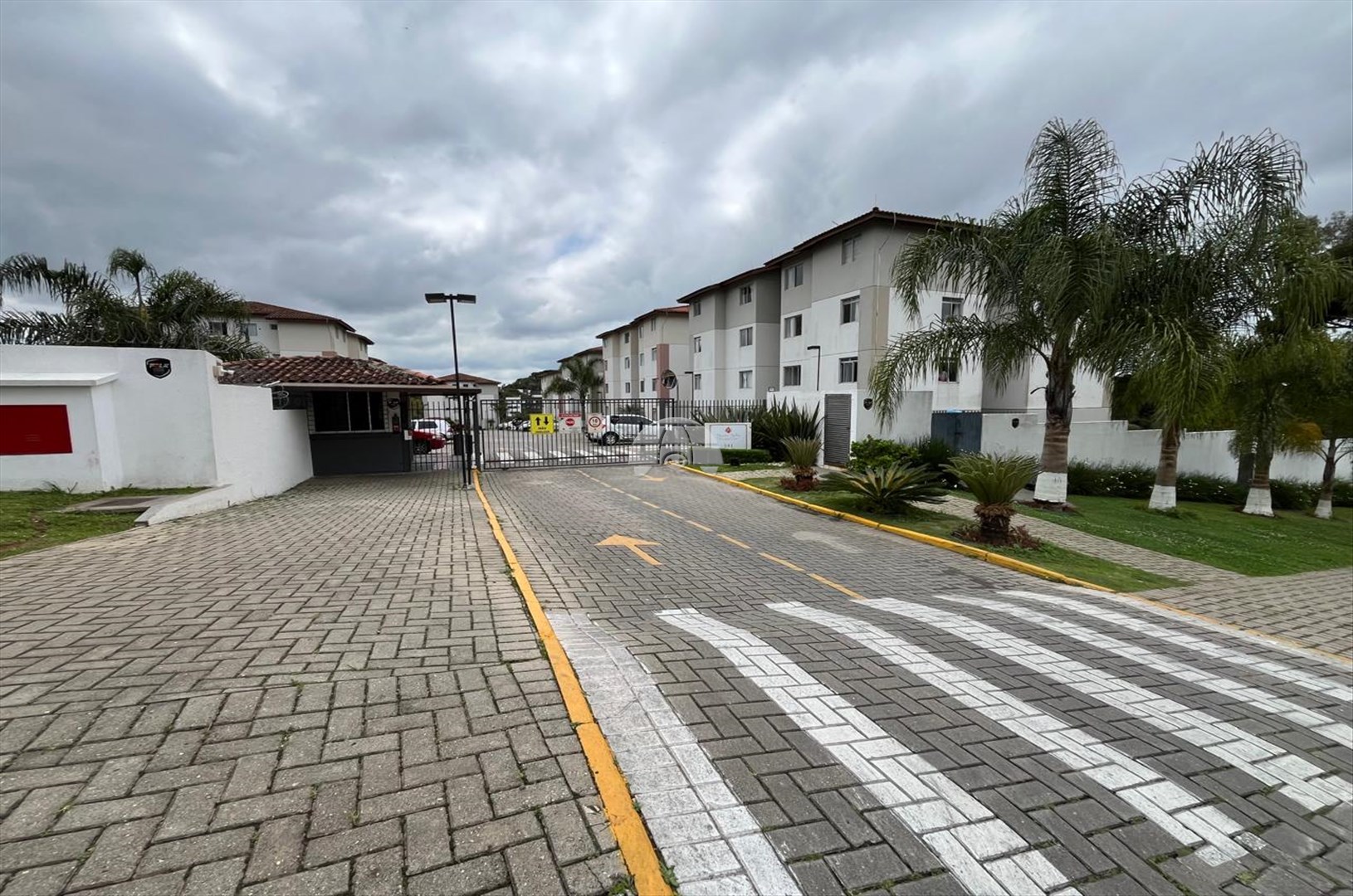 Apartamento à venda em Cachoeira, Curitiba — Portal Chave Fácil