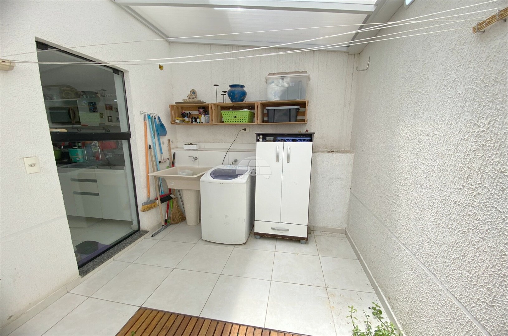 Casa à venda em Barreirinha, Curitiba — TESTE 12342