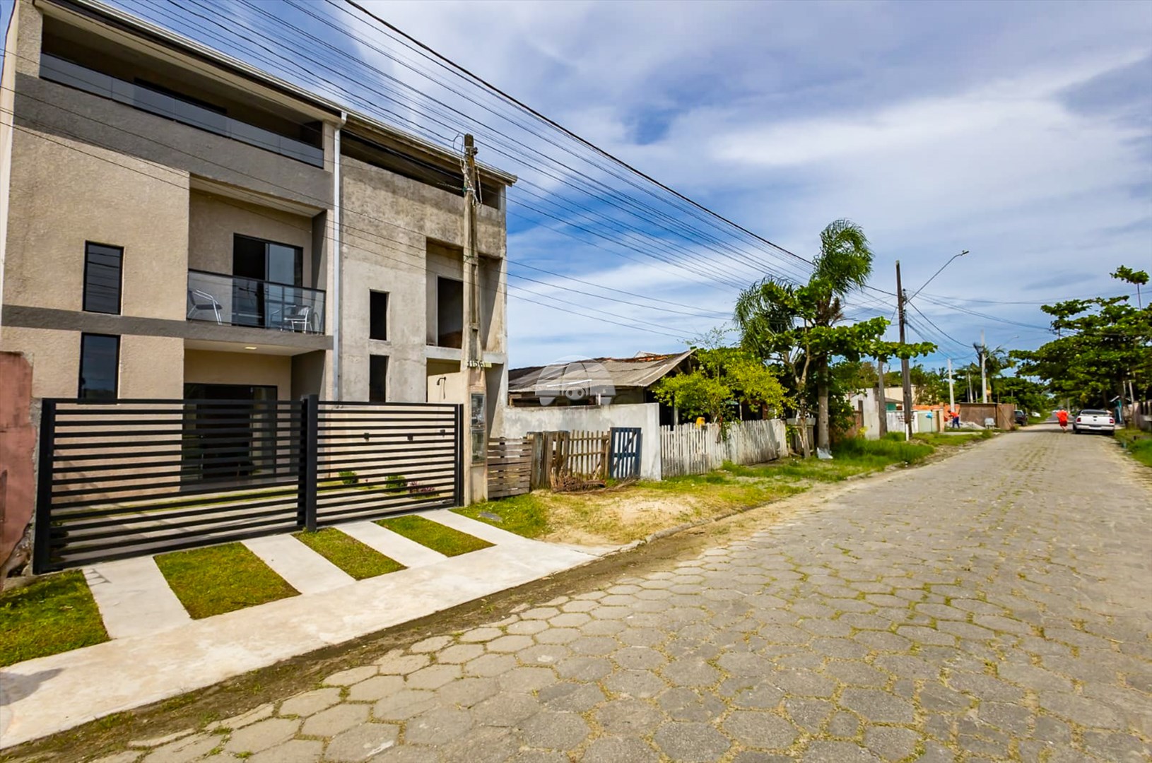 Casa à venda em Balneário Ipê, Pontal do Paraná — Portal Chave Fácil