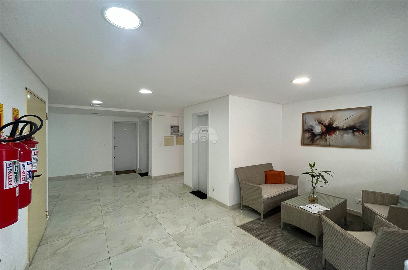 Apartamento para alugar em Eucaliptos, Fazenda Rio Grande — Portal Chave Fácil