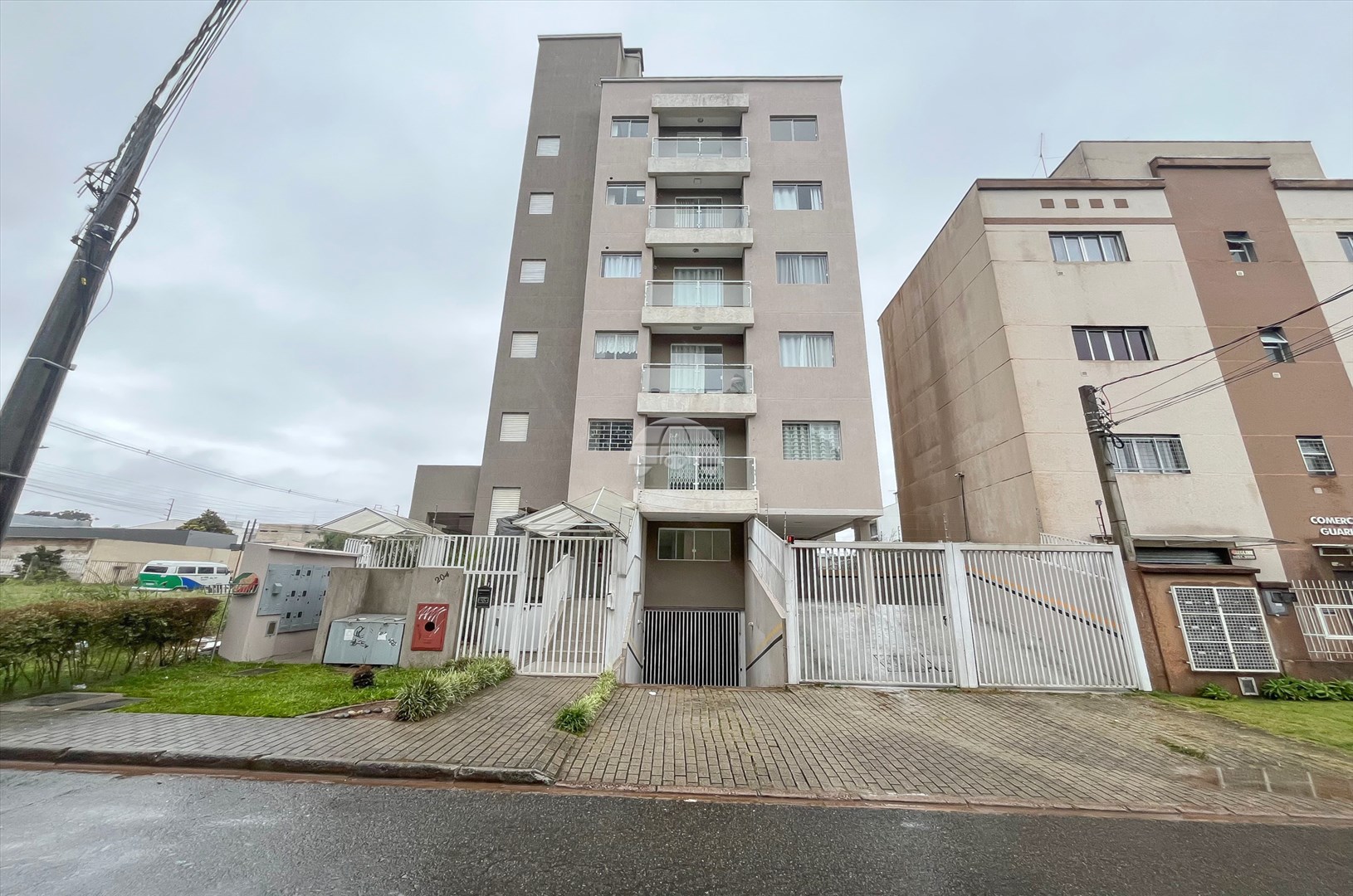 Apartamento para alugar em Eucaliptos, Fazenda Rio Grande — Portal Chave Fácil
