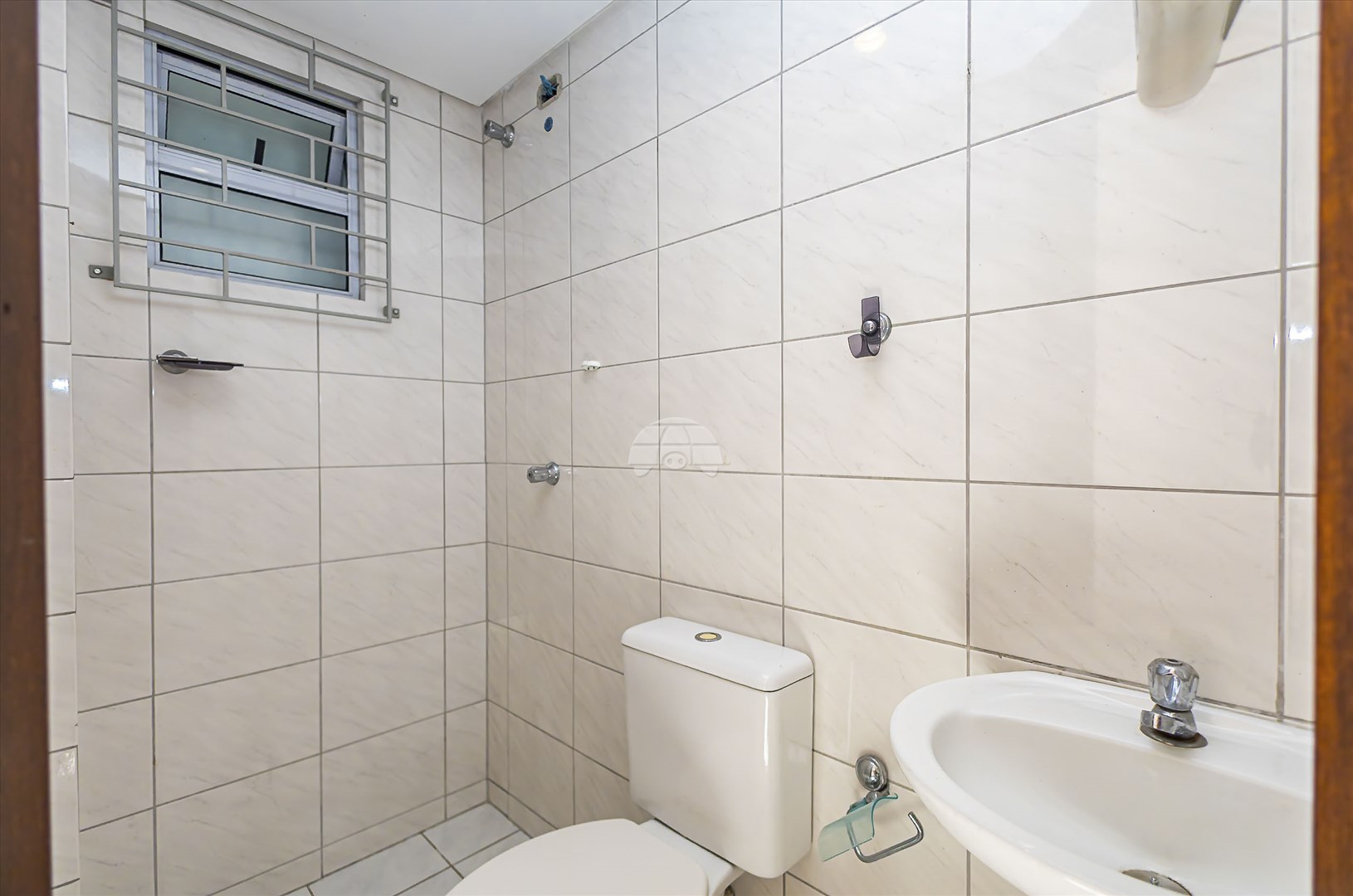 Casa à venda em Boa Vista, Curitiba — Imobiliária Razão