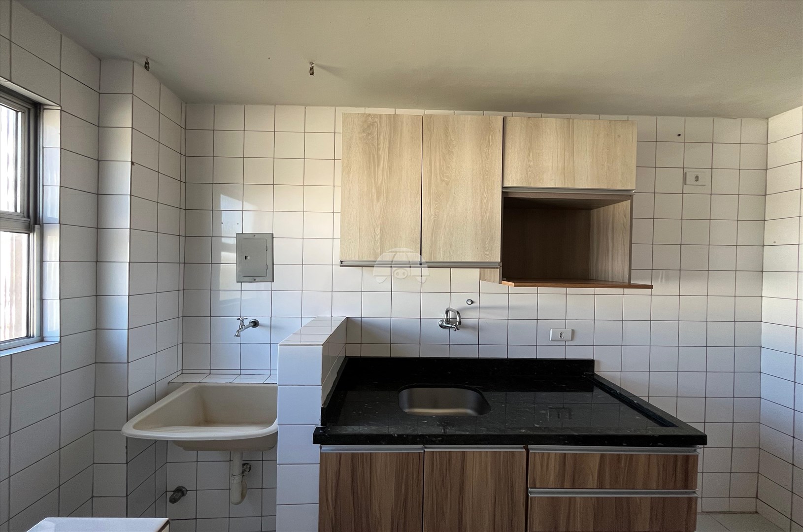 Apartamento à venda em Cabral, Curitiba — Imobiliária Razão
