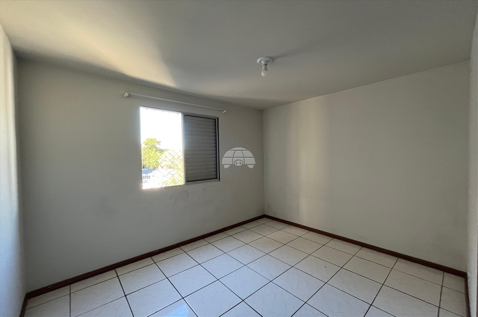 Apartamento à venda em Cabral, Curitiba — Imobiliária Razão