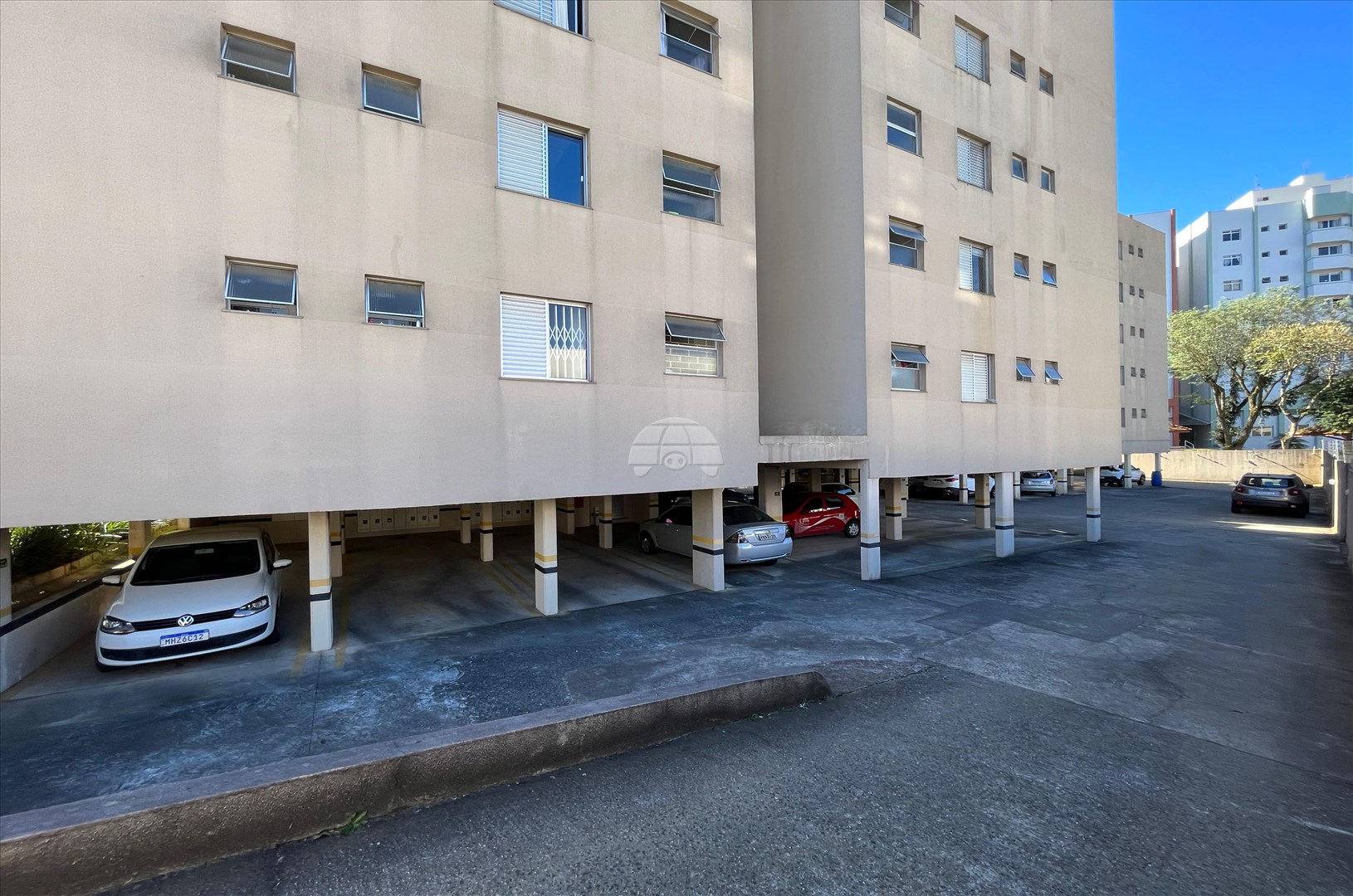 Apartamento à venda em Cabral, Curitiba — Imobiliária Razão