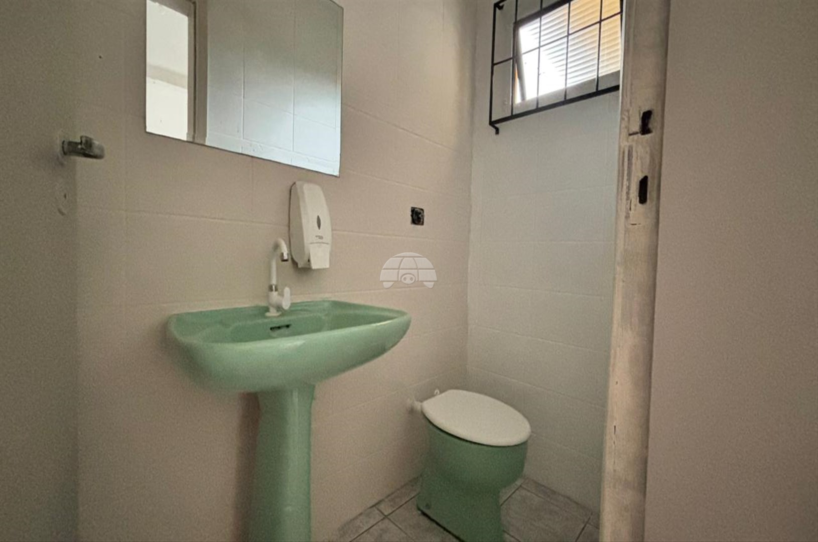Sala/Conjunto Comercial para alugar em Centro, Itapoá — Portal Chave Fácil