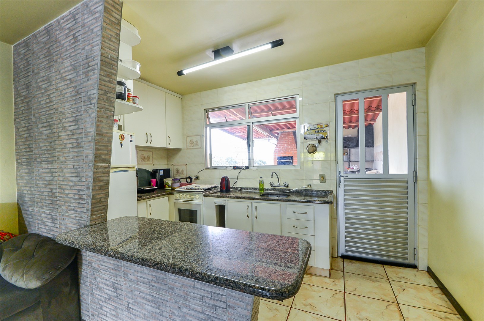 Casa à venda em Santa Cândida, Curitiba — Kondor Imóveis: Imobiliária em Curitiba | Uma imobiliária pra você