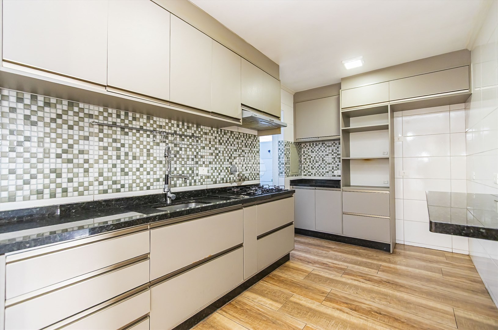 Sobrado Residencial para Venda no Bairro Taboão ref. 227679 (10 / 10)