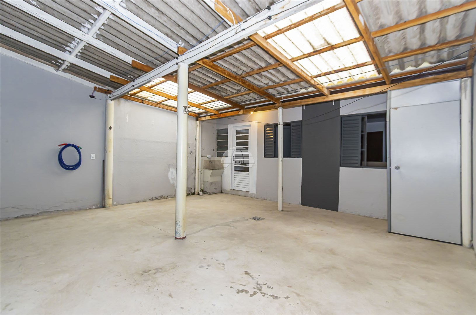 Casa à venda em Cajuru, Curitiba — Portal Chave Fácil