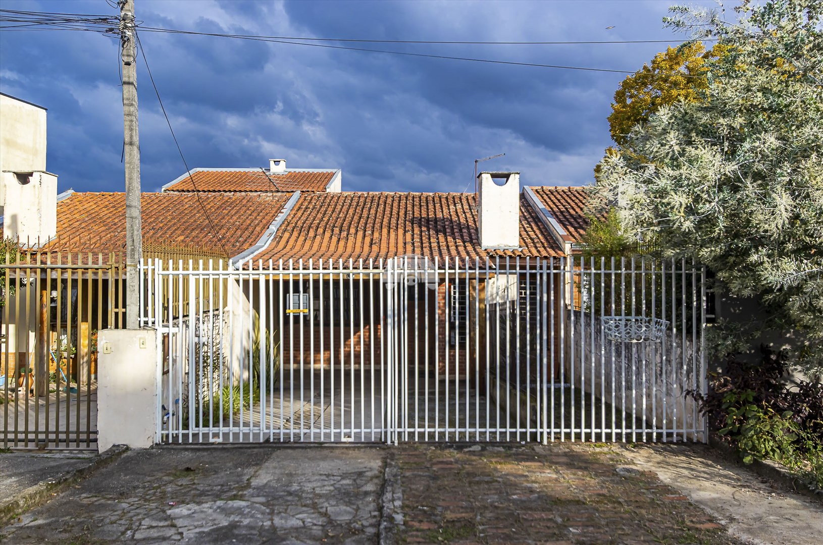 Casa à venda em Cajuru, Curitiba — Portal Chave Fácil