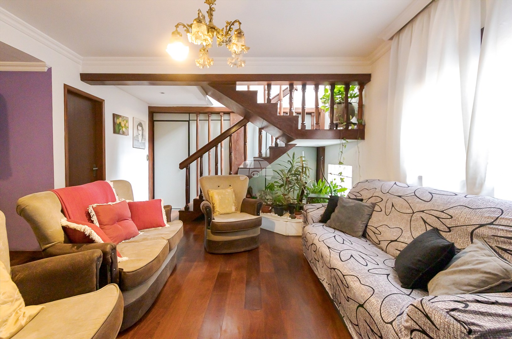 Casa à venda em Tingui, Curitiba — MAFI ADMINISTRADORA DE IMOVEIS LTDA