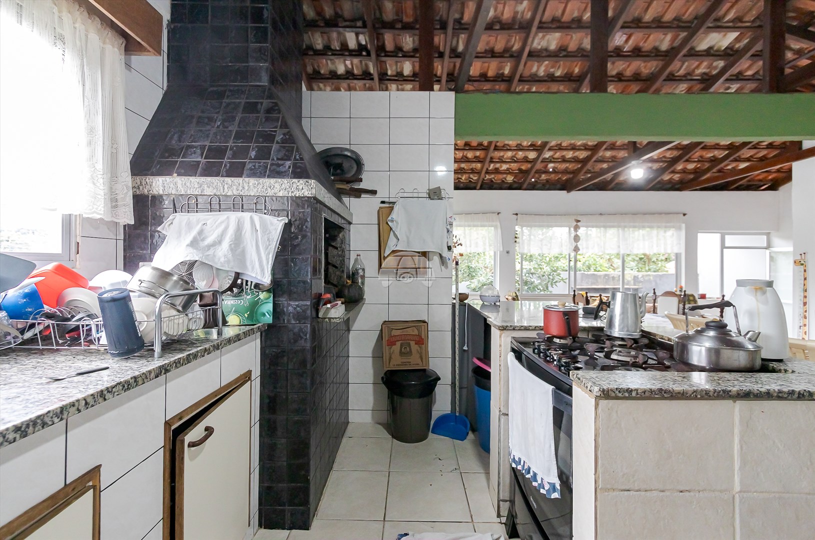 Casa à venda em Tingui, Curitiba — MAFI ADMINISTRADORA DE IMOVEIS LTDA