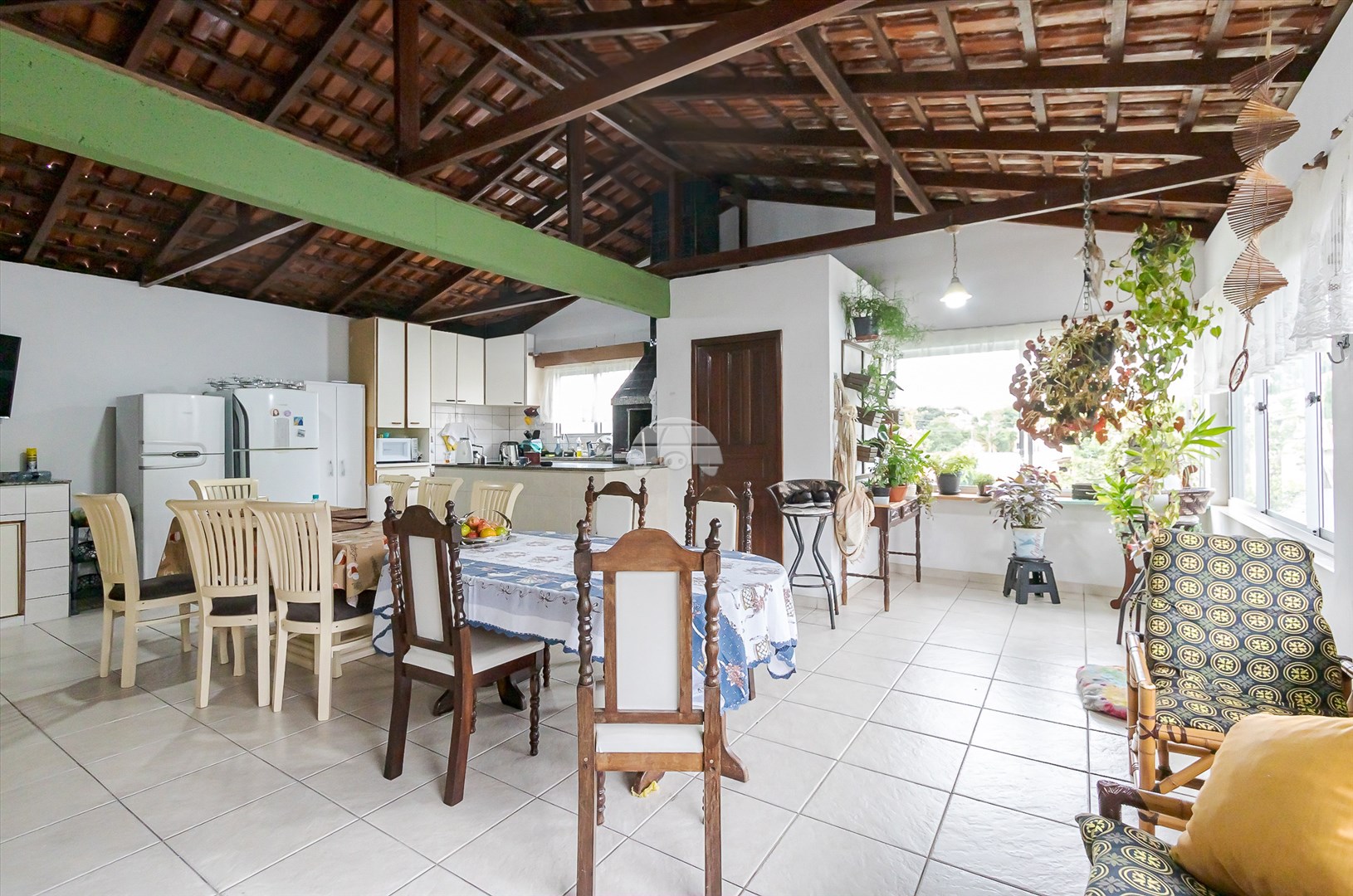 Casa à venda em Tingui, Curitiba — MAFI ADMINISTRADORA DE IMOVEIS LTDA