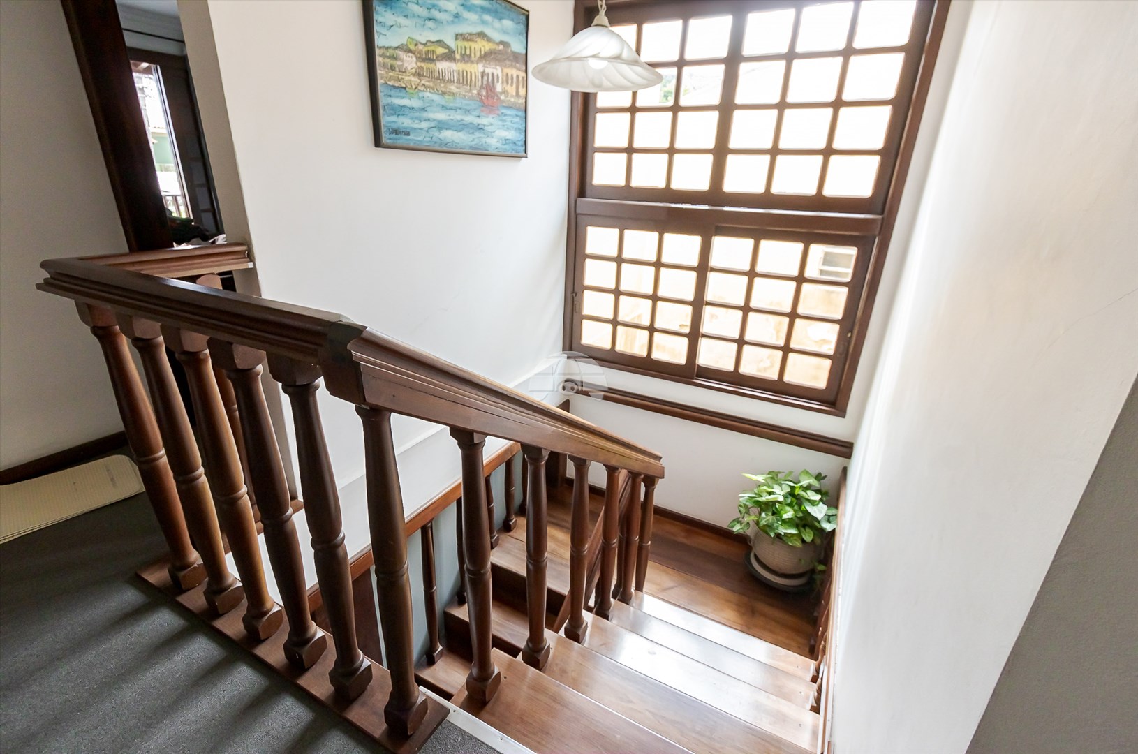 Casa à venda em Tingui, Curitiba — MAFI ADMINISTRADORA DE IMOVEIS LTDA