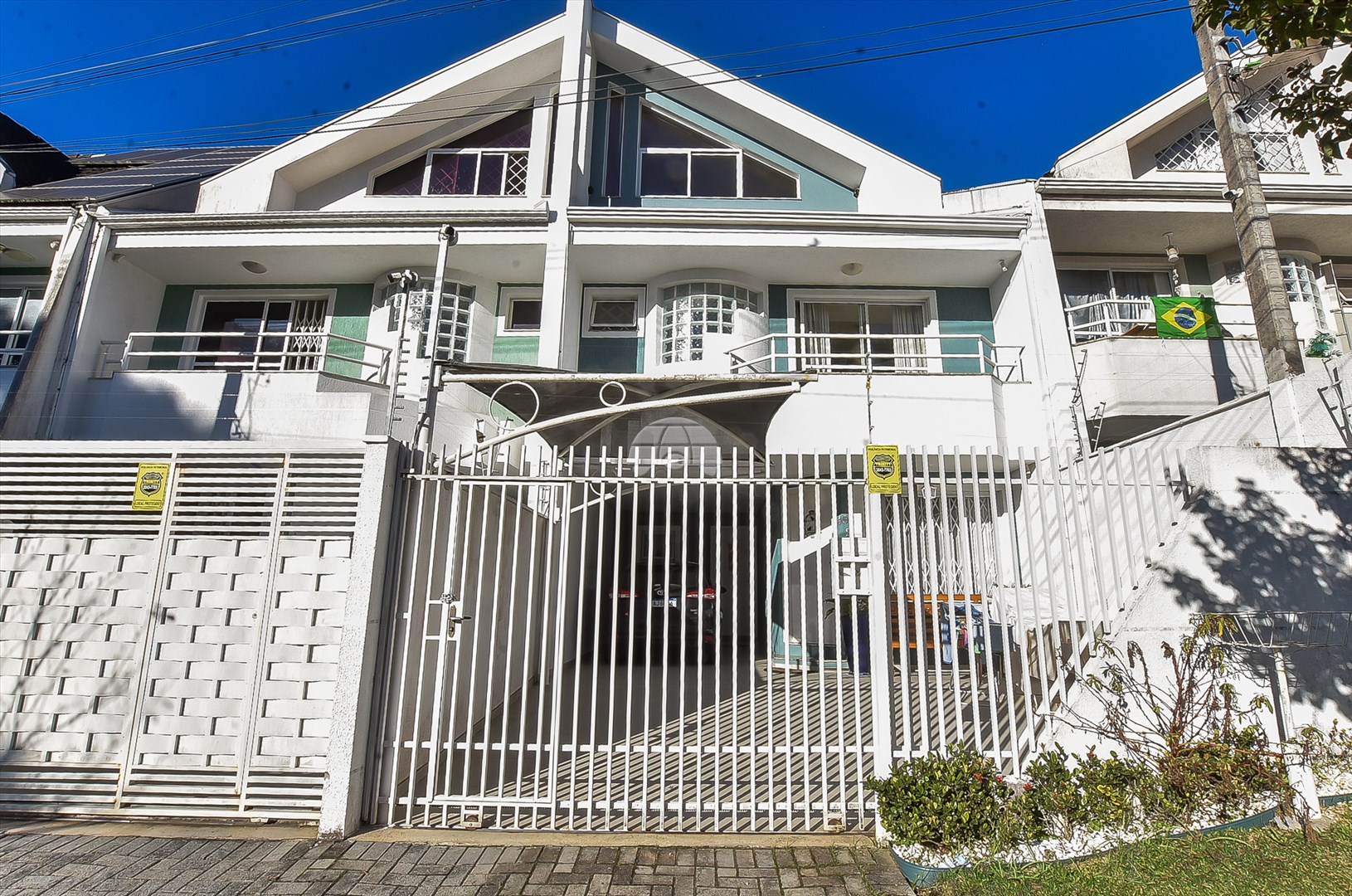 Sobrado à venda em Mossunguê, Curitiba — Portal Chave Fácil