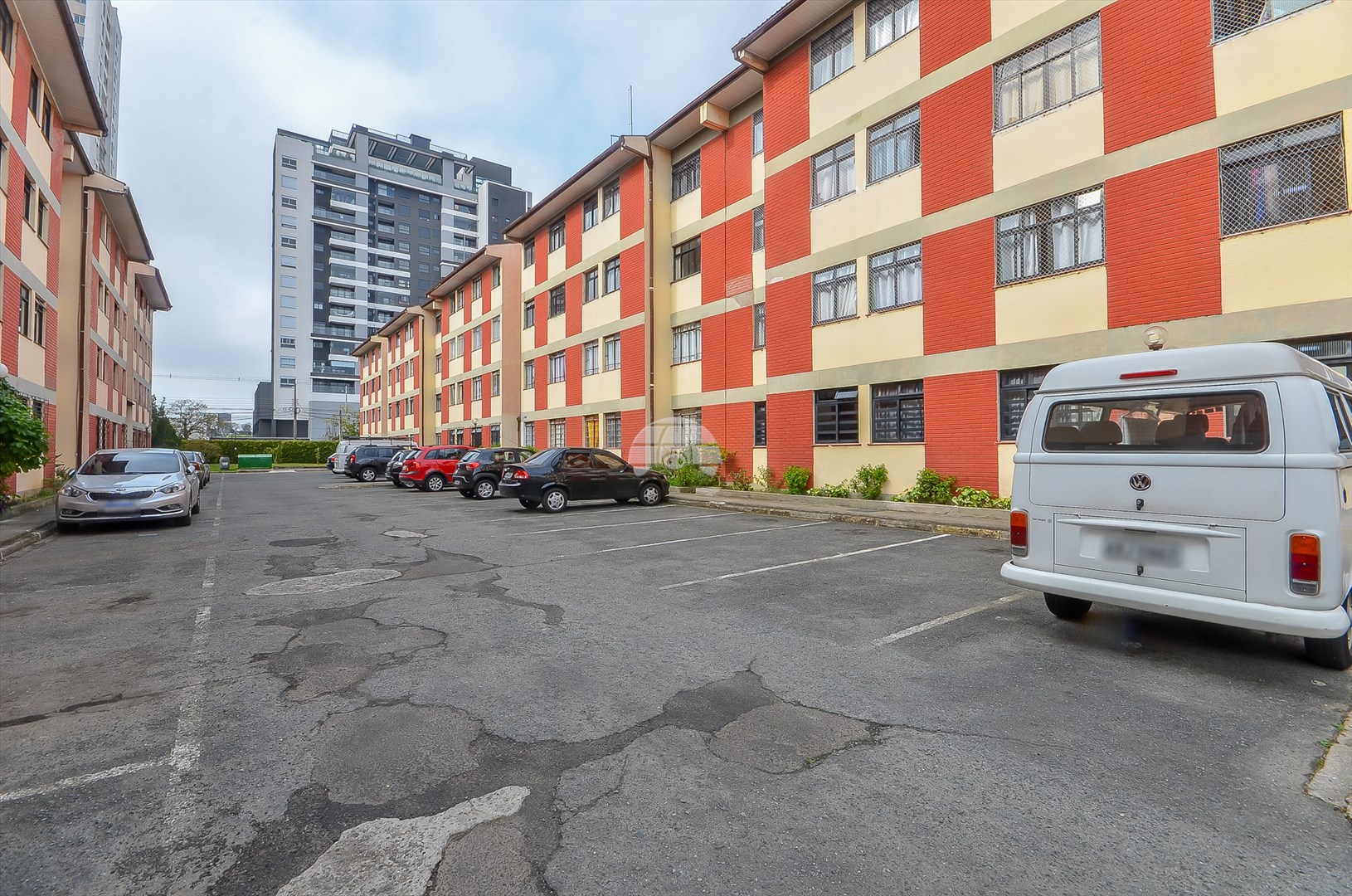 Apartamento à venda em Boa Vista, Curitiba — MAFI ADMINISTRADORA DE IMOVEIS LTDA