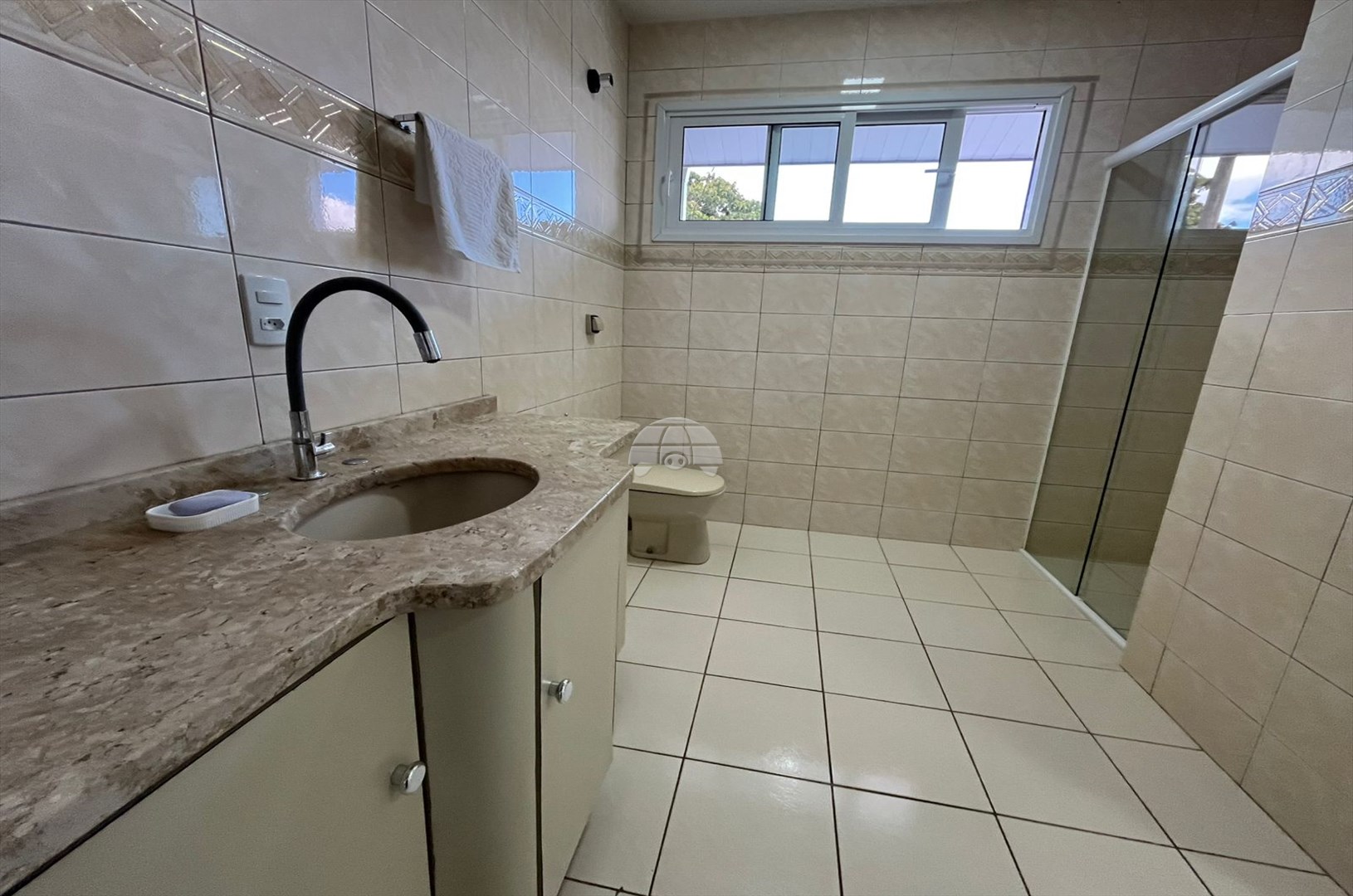 Casa à venda em Barreirinha, Curitiba — TESTE 12342