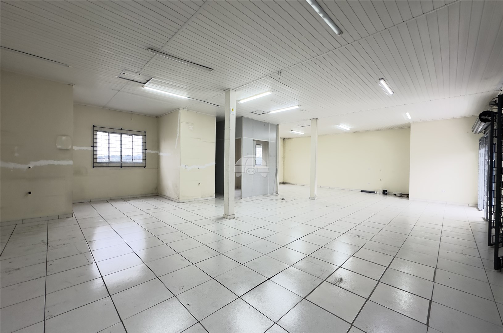 Sala/Conjunto Comercial para alugar em Roça Grande, Colombo — Portal Chave Fácil