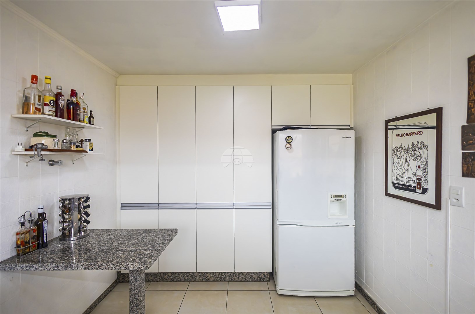 Casa à venda em São Braz, Curitiba — GOMES CONSULTOR IMOBILIARIO LTDA.