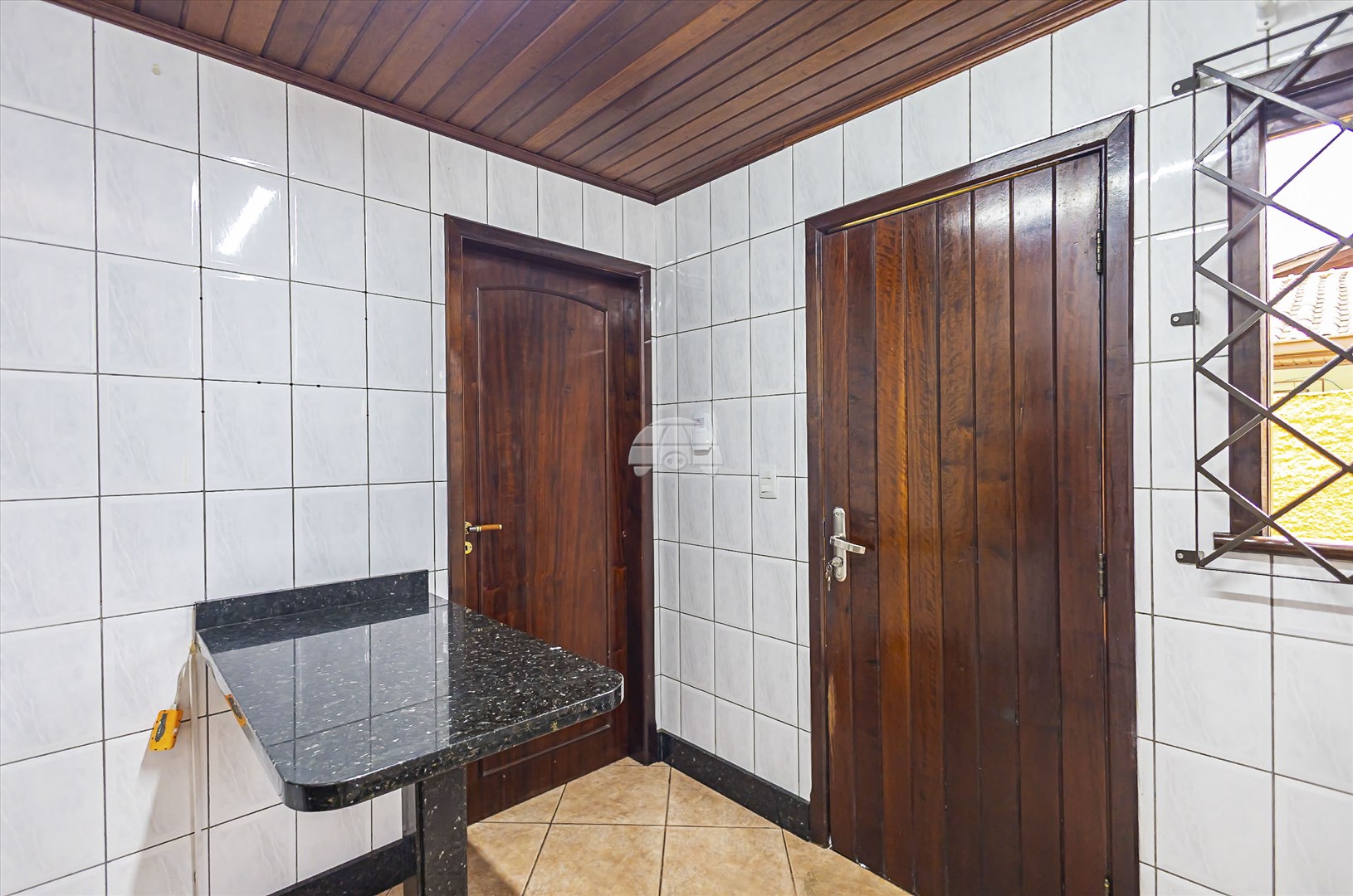 Casa à venda em São Braz, Curitiba — GOMES CONSULTOR IMOBILIARIO LTDA.