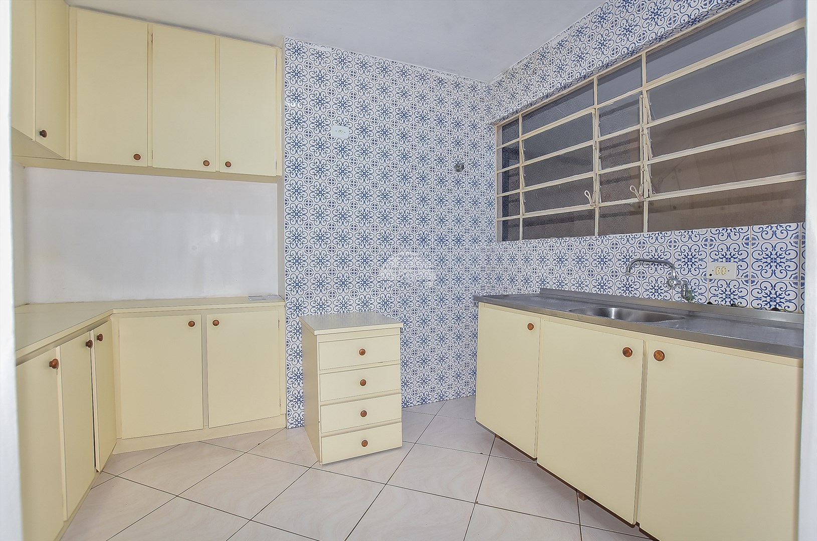 Casa Comercial/Residencial para Venda no Bairro Portão ref. 227805 (8 / 10)