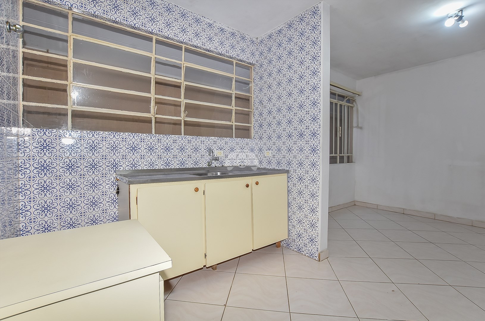 Casa Comercial/Residencial para Venda no Bairro Portão ref. 227805 (9 / 10)