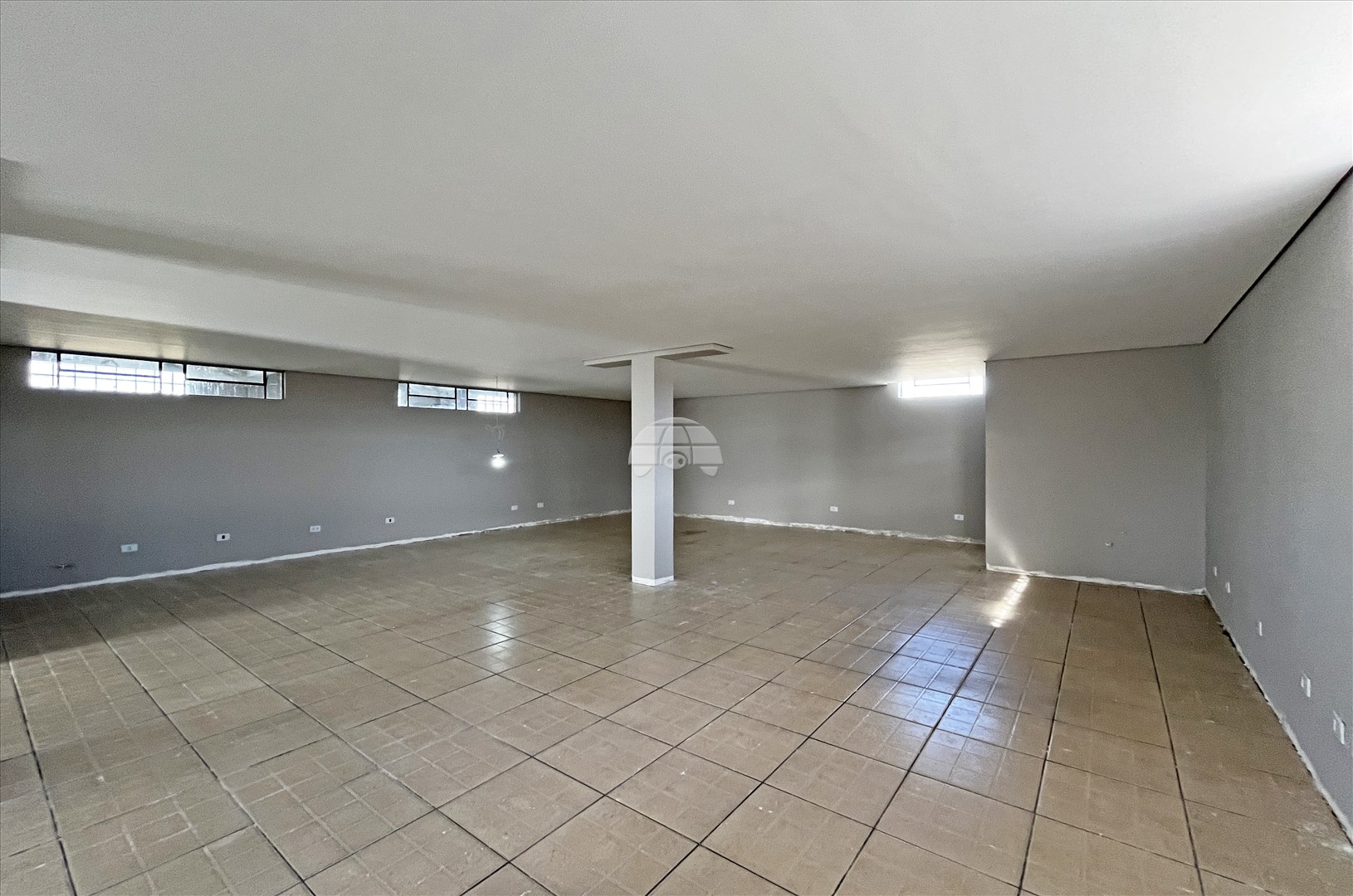 Sala/Conjunto Comercial para alugar em Sítio Cercado, Curitiba — Portal Chave Fácil