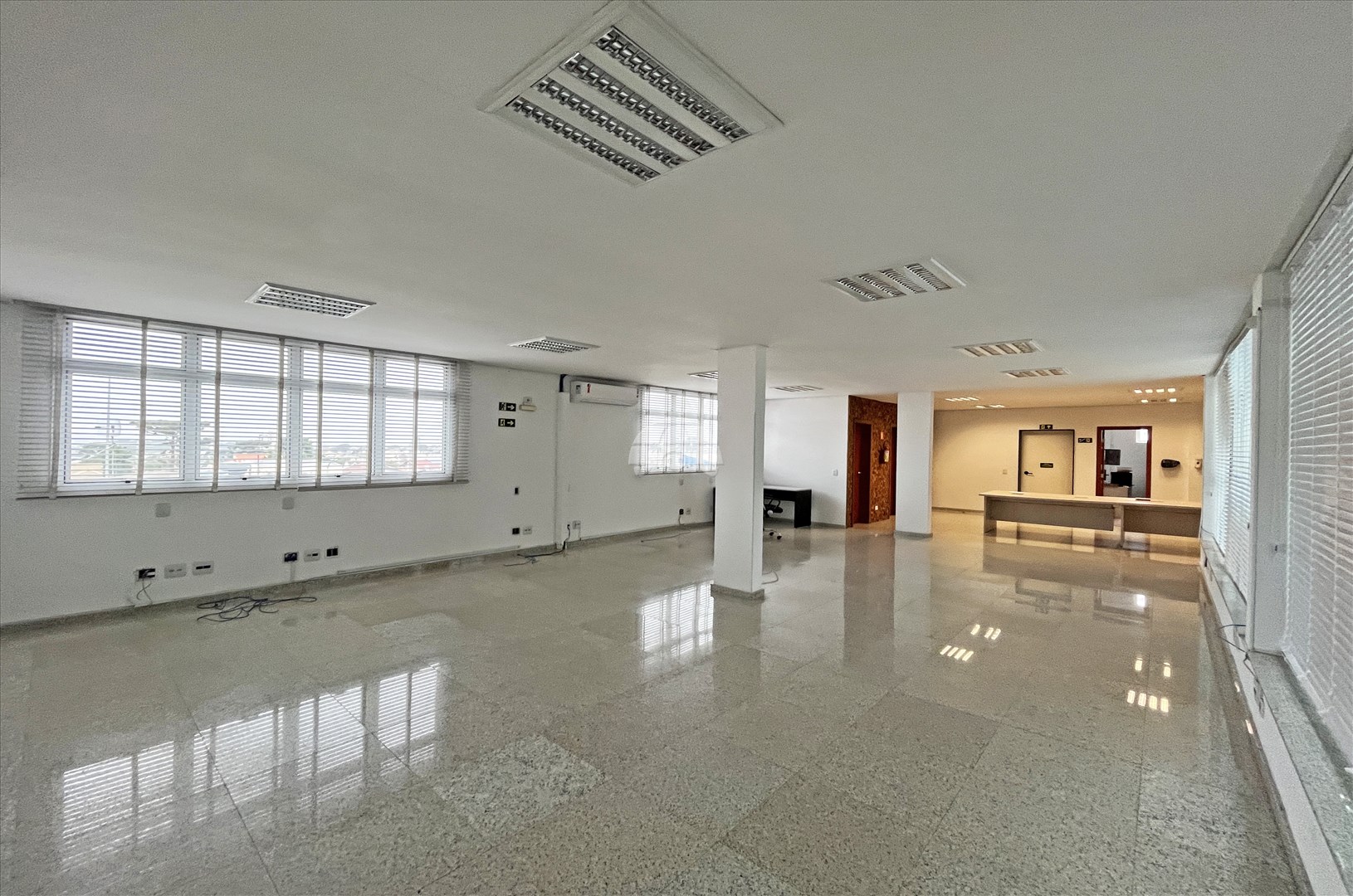Sobreloja Comercial para Locação no Bairro Cristo Rei ref. 109062 (10 / 10)