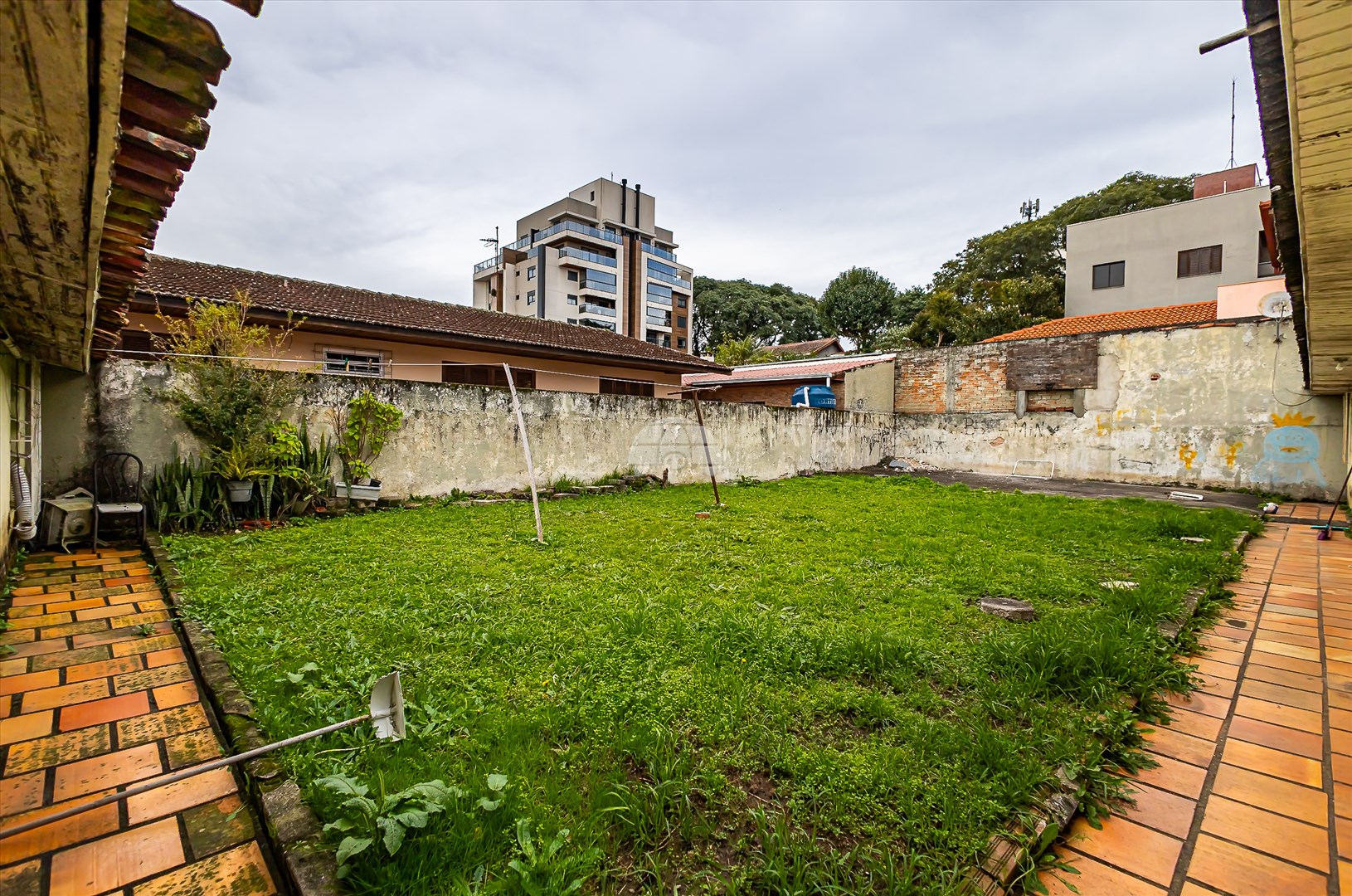 Terreno/Área à venda em Santa Quitéria, Curitiba — Toyo Imóveis - Curitiba/PR