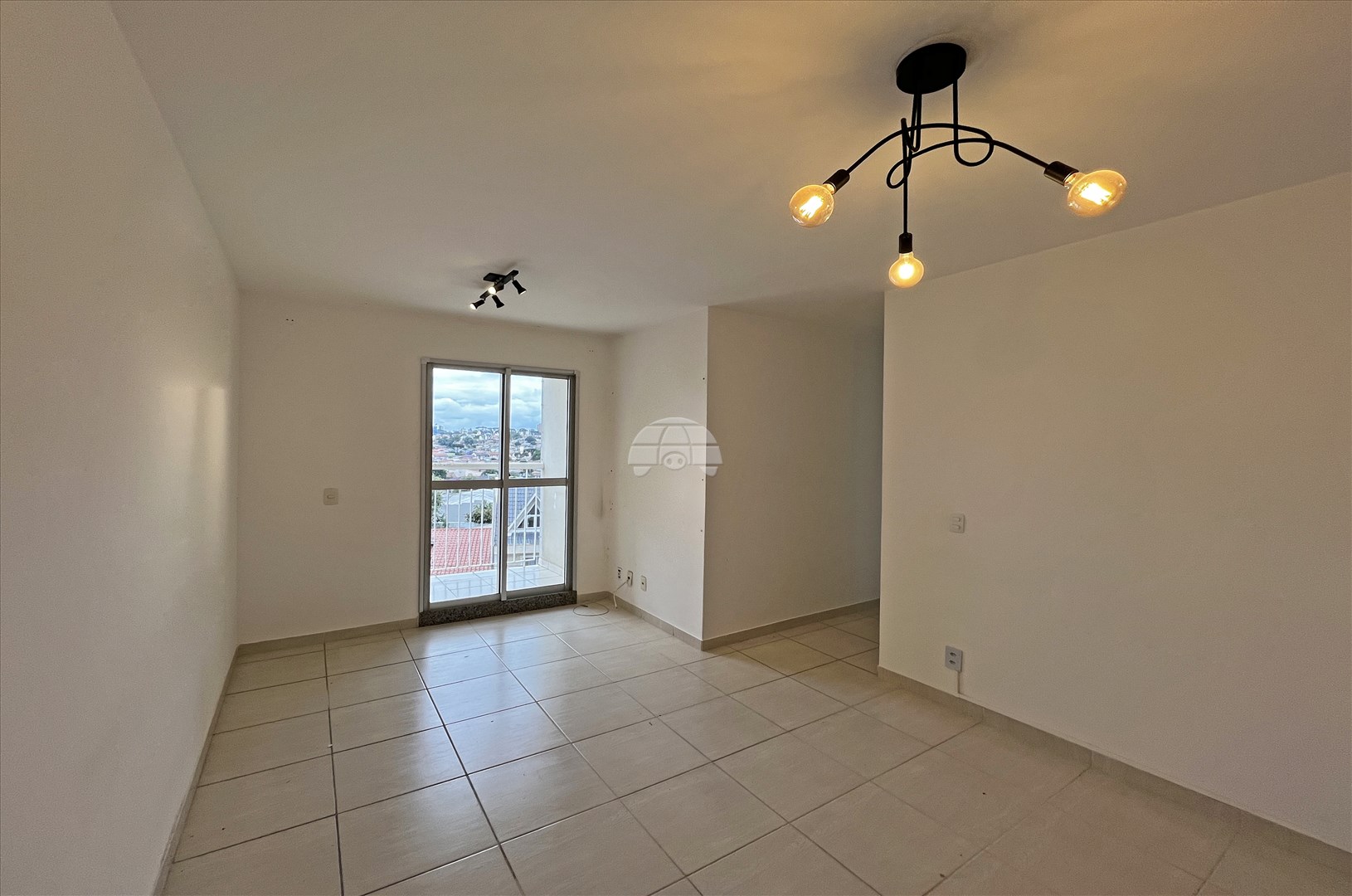 Apartamento para alugar em Guaíra, Curitiba — Portal Chave Fácil