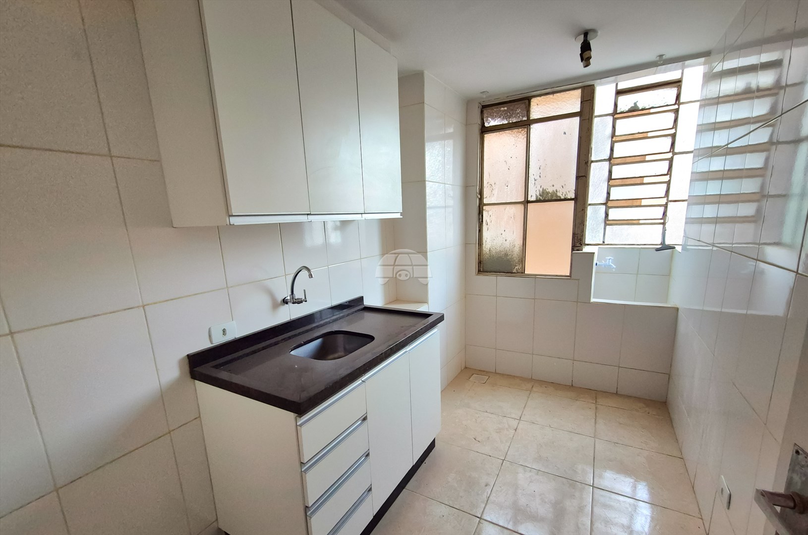 Apartamento à venda em Centro, Curitiba — TESTE 12342