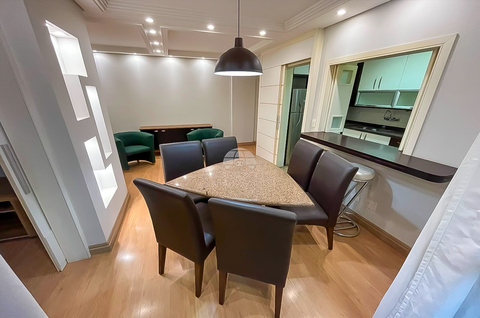 Apartamento para alugar em Campo Comprido, Curitiba — Galvão Vendas - Imóveis a venda em Curitiba