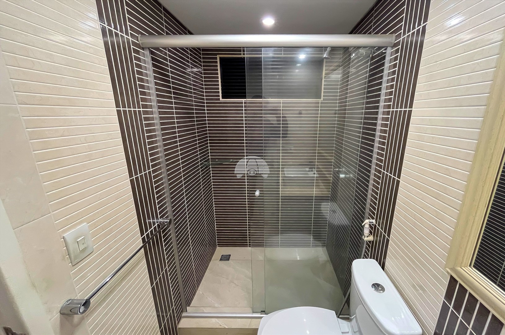 Apartamento para alugar em Campo Comprido, Curitiba — Galvão Vendas - Imóveis a venda em Curitiba