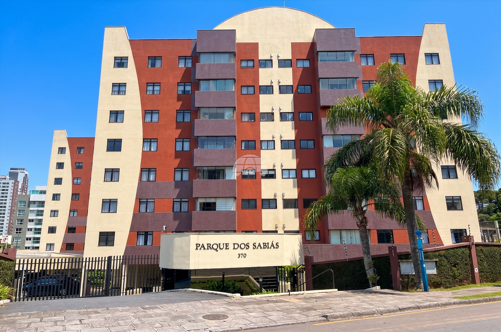 Apartamento para alugar em Campo Comprido, Curitiba — Imobiliária Razão