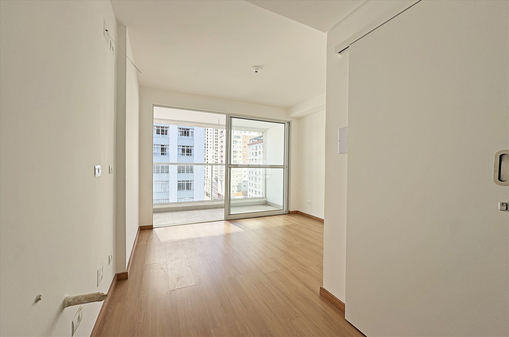 Apartamento para alugar em Centro, Curitiba — Portal Chave Fácil