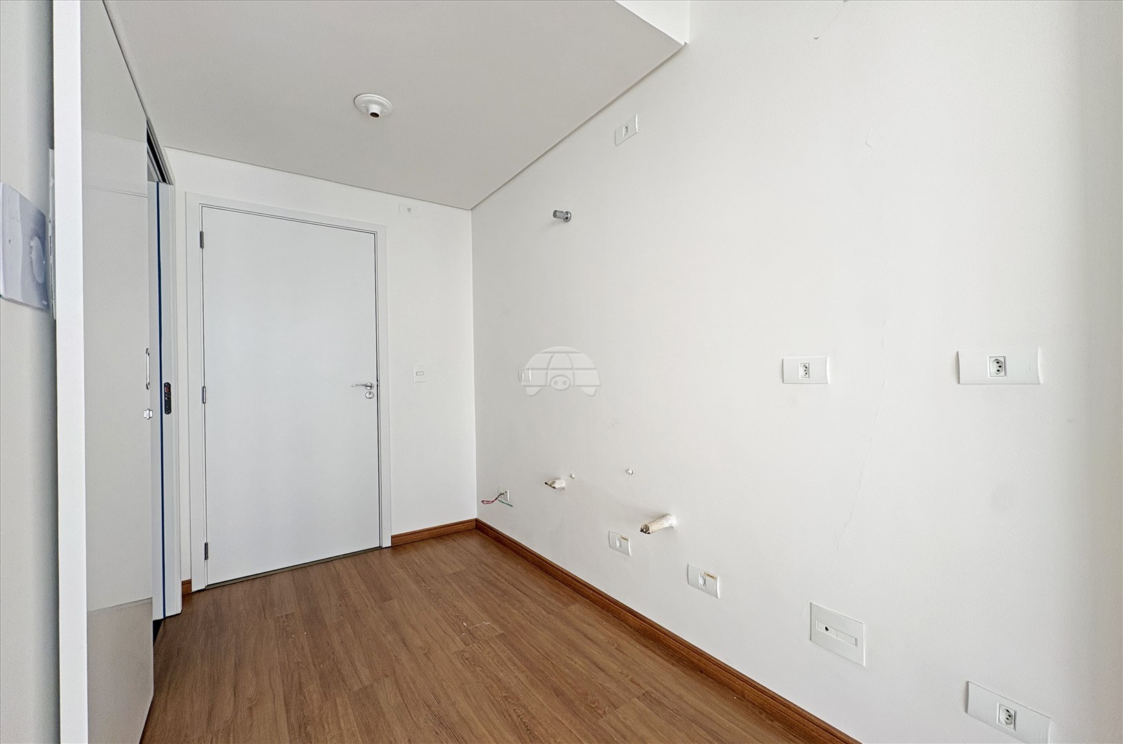 Apartamento para alugar em Centro, Curitiba — Portal Chave Fácil