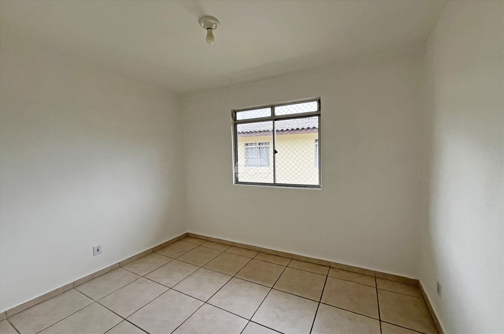 Apartamento para alugar em Santa Cândida, Curitiba — Portal Chave Fácil