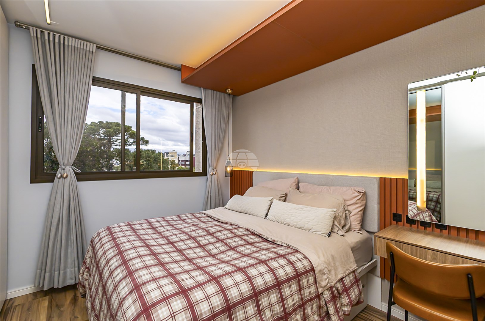 Apartamento à venda em Mercês, Curitiba — Portal Chave Fácil