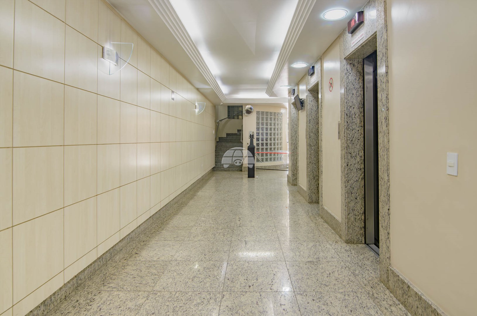 Casa comercial à venda em Centro, Curitiba — Portal Chave Fácil