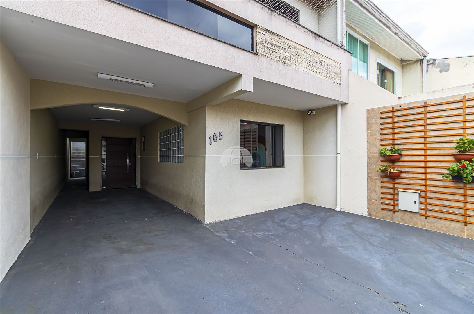 Casa à venda em Uberaba, Curitiba — Construa Assessoria Imobiliária