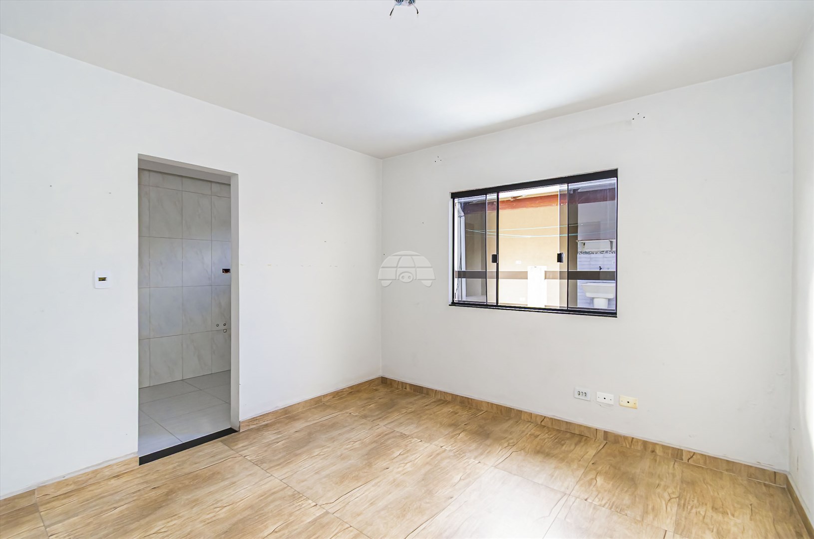 Casa à venda em Uberaba, Curitiba — Construa Assessoria Imobiliária