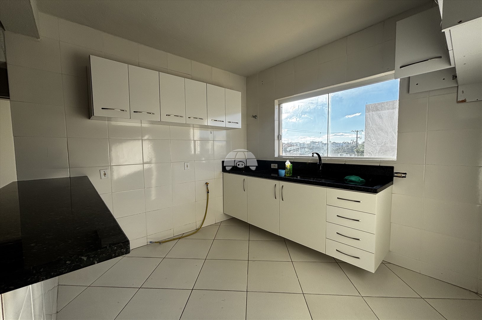 Apartamento para alugar em Jardim Taíza, Almirante Tamandaré — Portal Chave Fácil