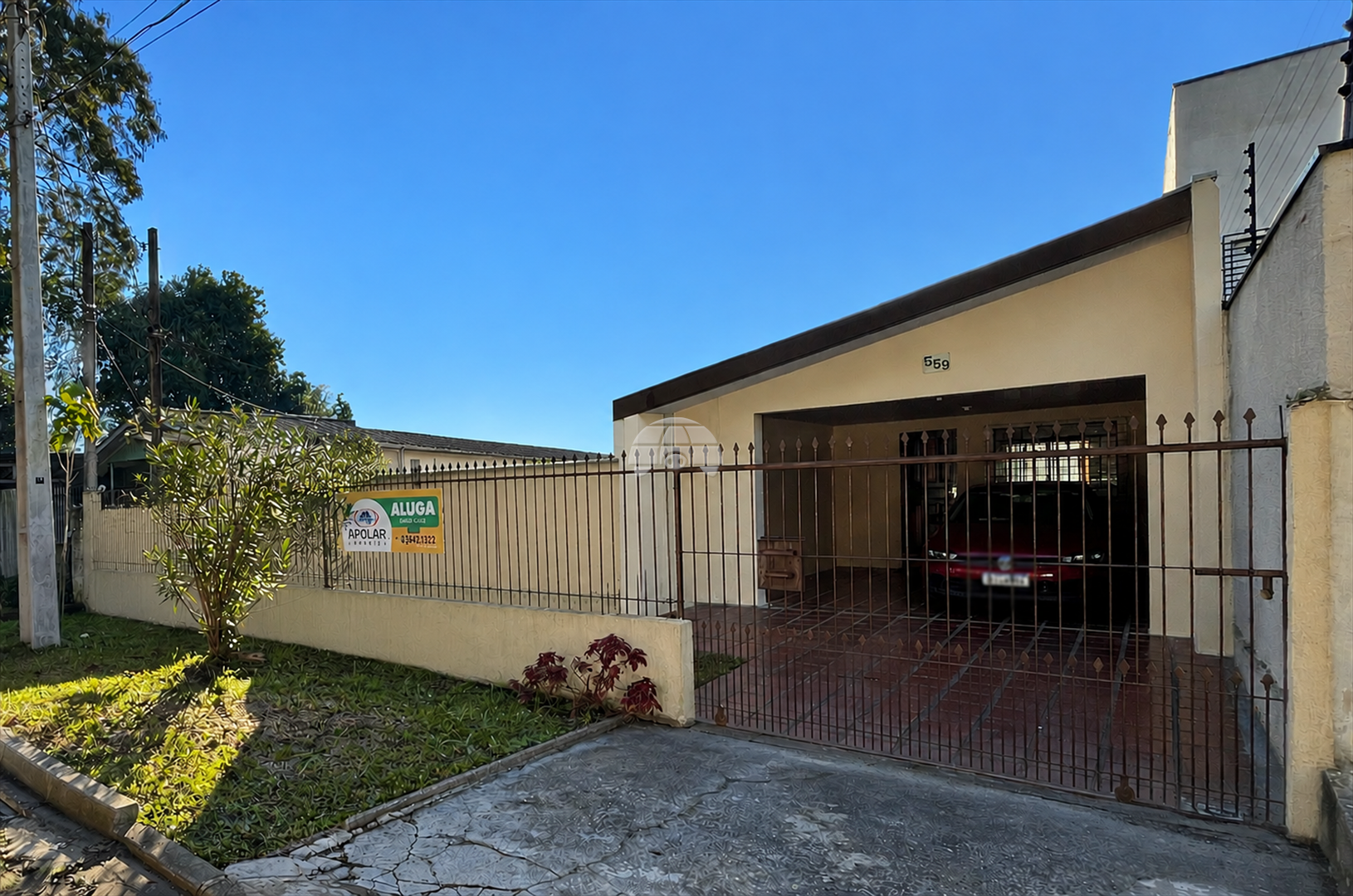 Casa para alugar em Boqueirão, Curitiba — Portal Chave Fácil