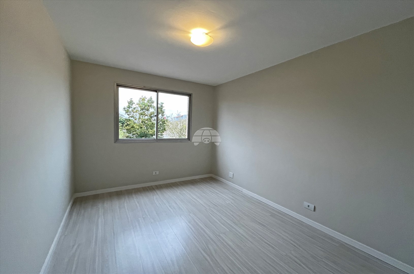 Apartamento para alugar em Santa Quitéria, Curitiba — Imobiliária Andrade