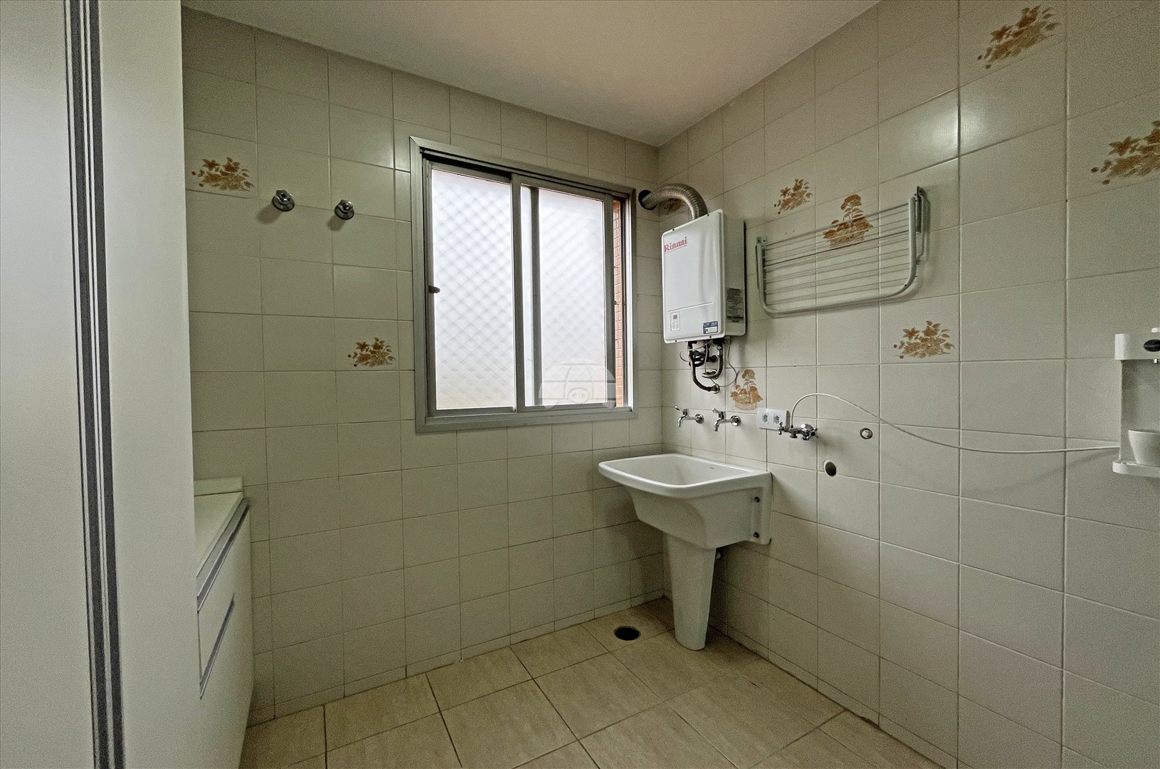 Apartamento para alugar em Santa Quitéria, Curitiba — Imobiliária Andrade