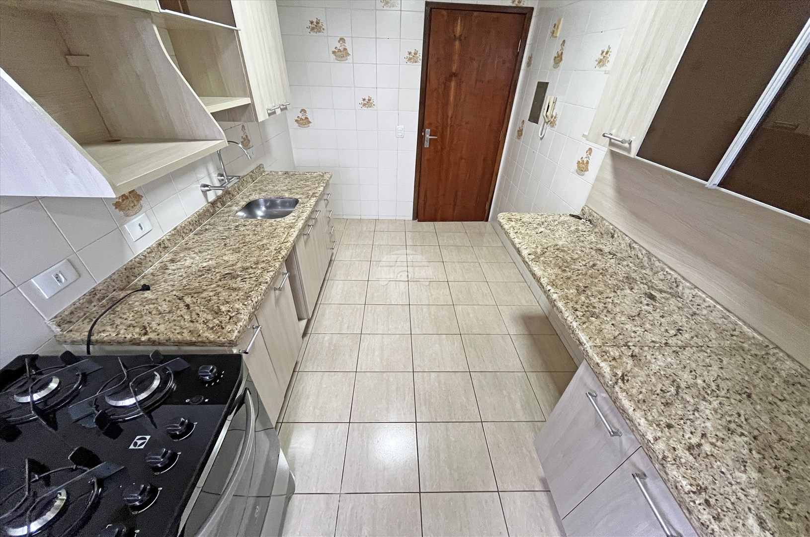 Apartamento para alugar em Santa Quitéria, Curitiba — Imobiliária Andrade