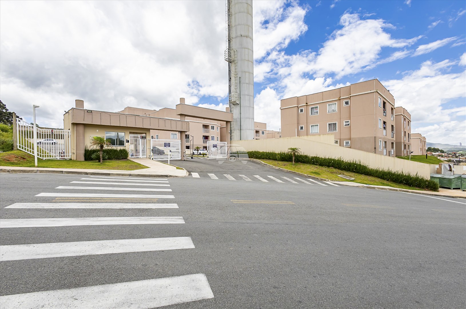 Apartamento à venda em Jardim Cristo Rei, Campo Largo — Portal Chave Fácil